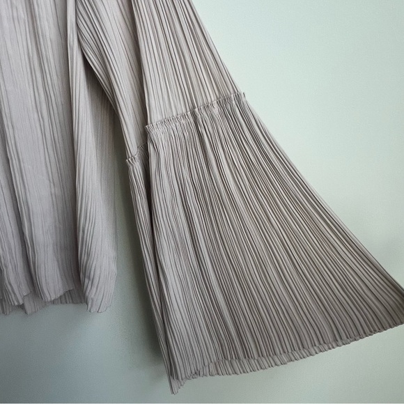 NWT A.L.C. Tessa Pleated Pullover Top Bell Sleeve Turtleneck Pink Tint Peasant - Picture 8 of 16